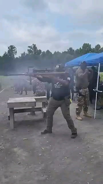 HES M82B Magnalock 82 - 12/24VDCMBS